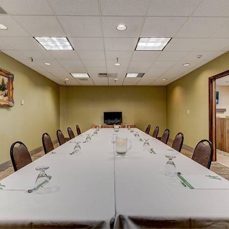 Holiday Inn Spearfish-Convention Center By Ihg Екстериор снимка