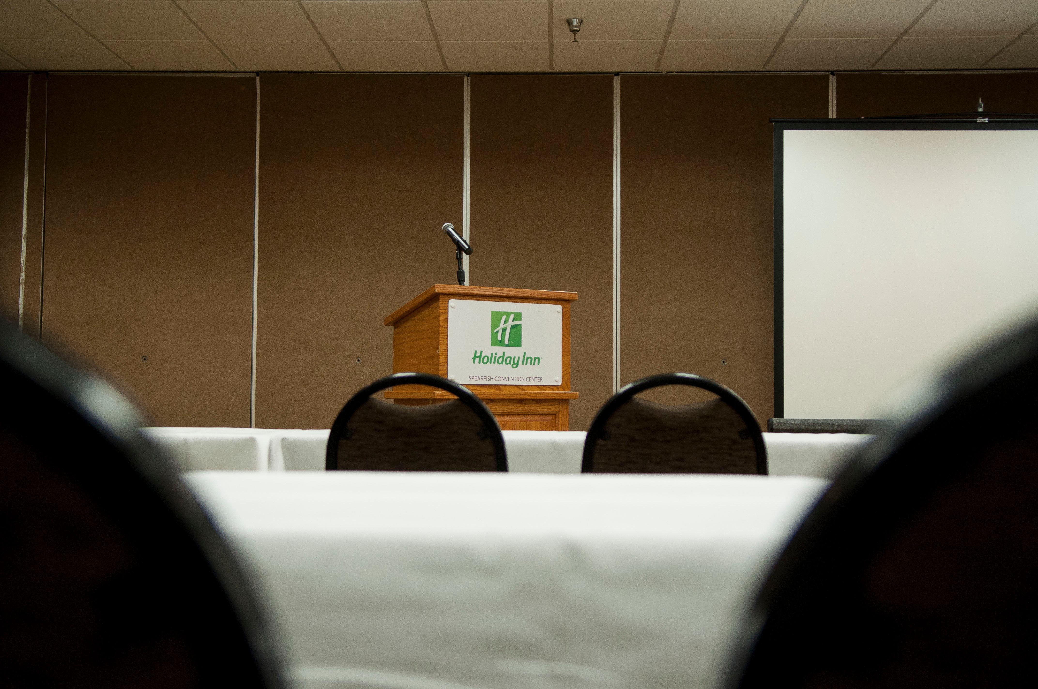 Holiday Inn Spearfish-Convention Center By Ihg Екстериор снимка