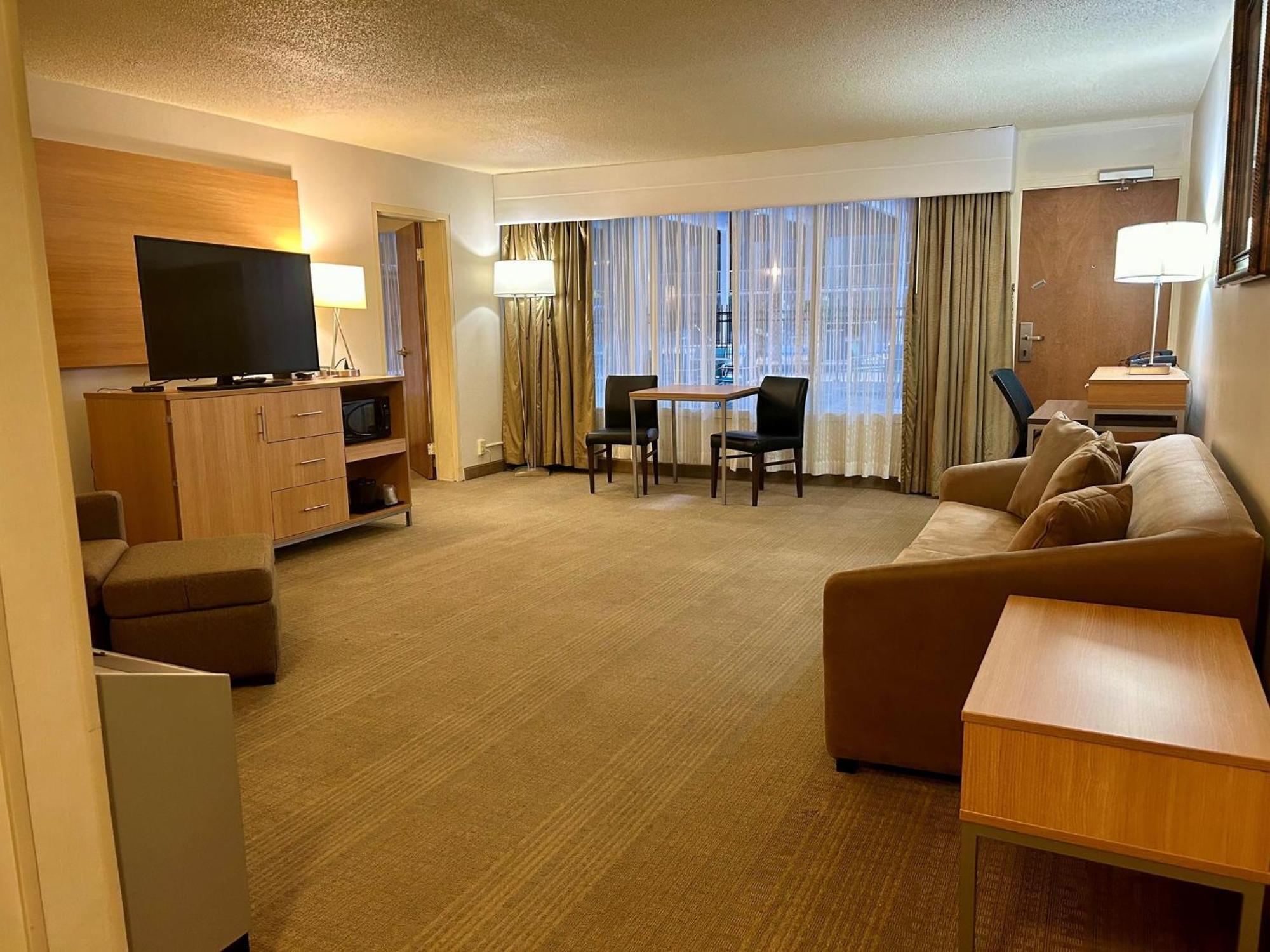 Holiday Inn Spearfish-Convention Center By Ihg Екстериор снимка