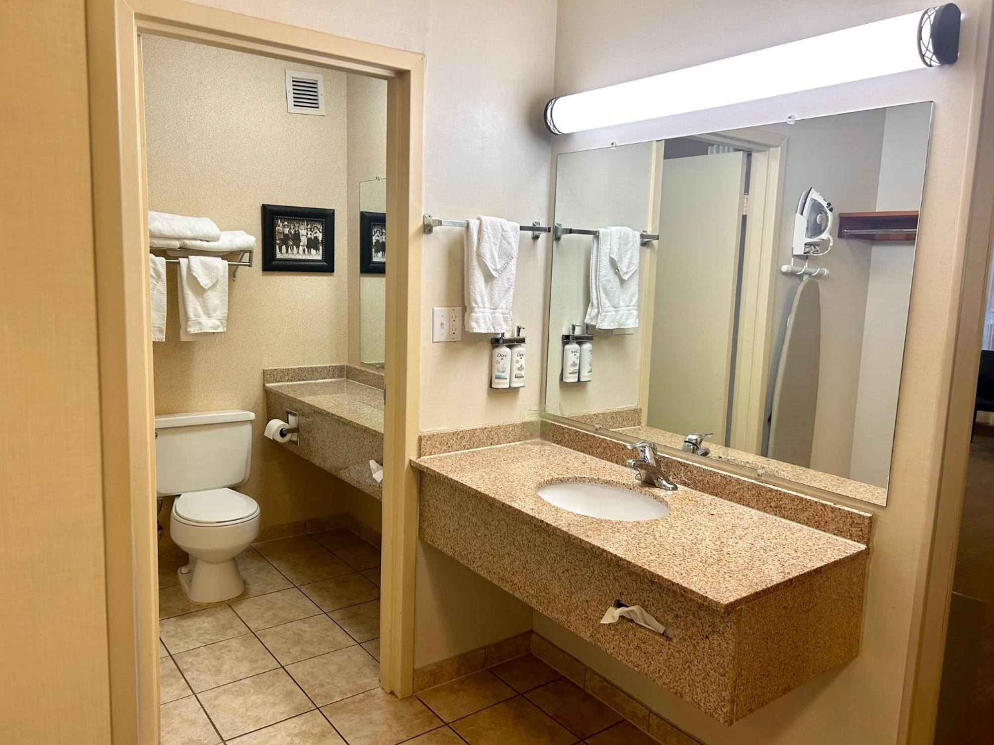 Holiday Inn Spearfish-Convention Center By Ihg Екстериор снимка