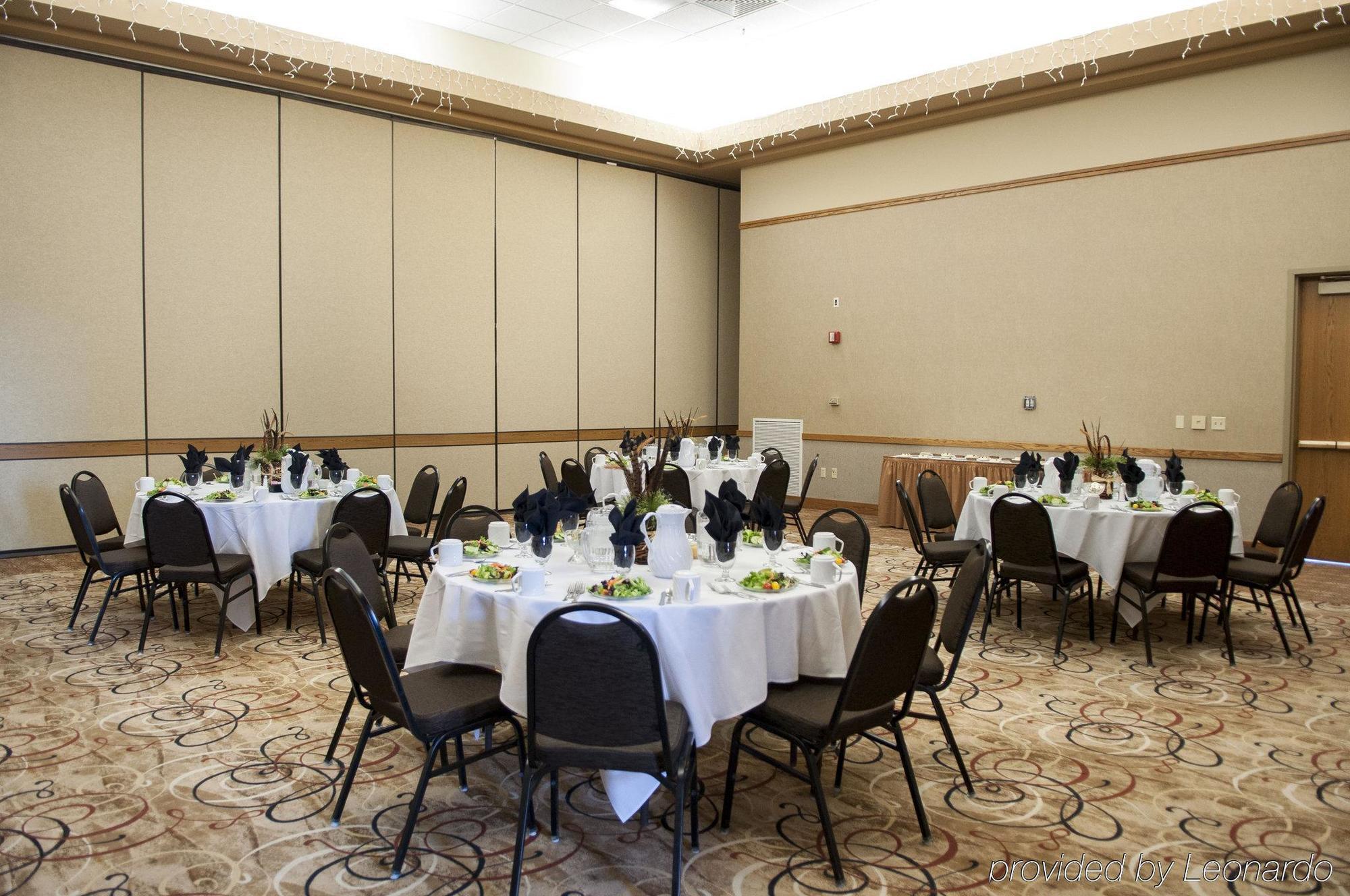 Holiday Inn Spearfish-Convention Center By Ihg Екстериор снимка