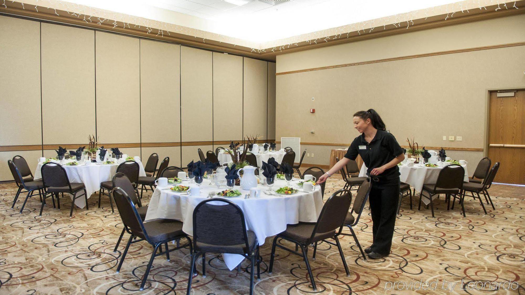 Holiday Inn Spearfish-Convention Center By Ihg Екстериор снимка